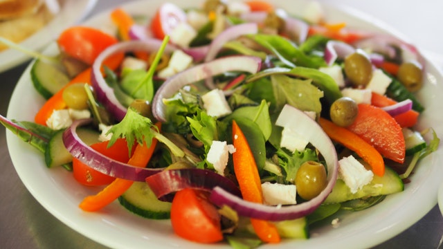 salad to lose weight